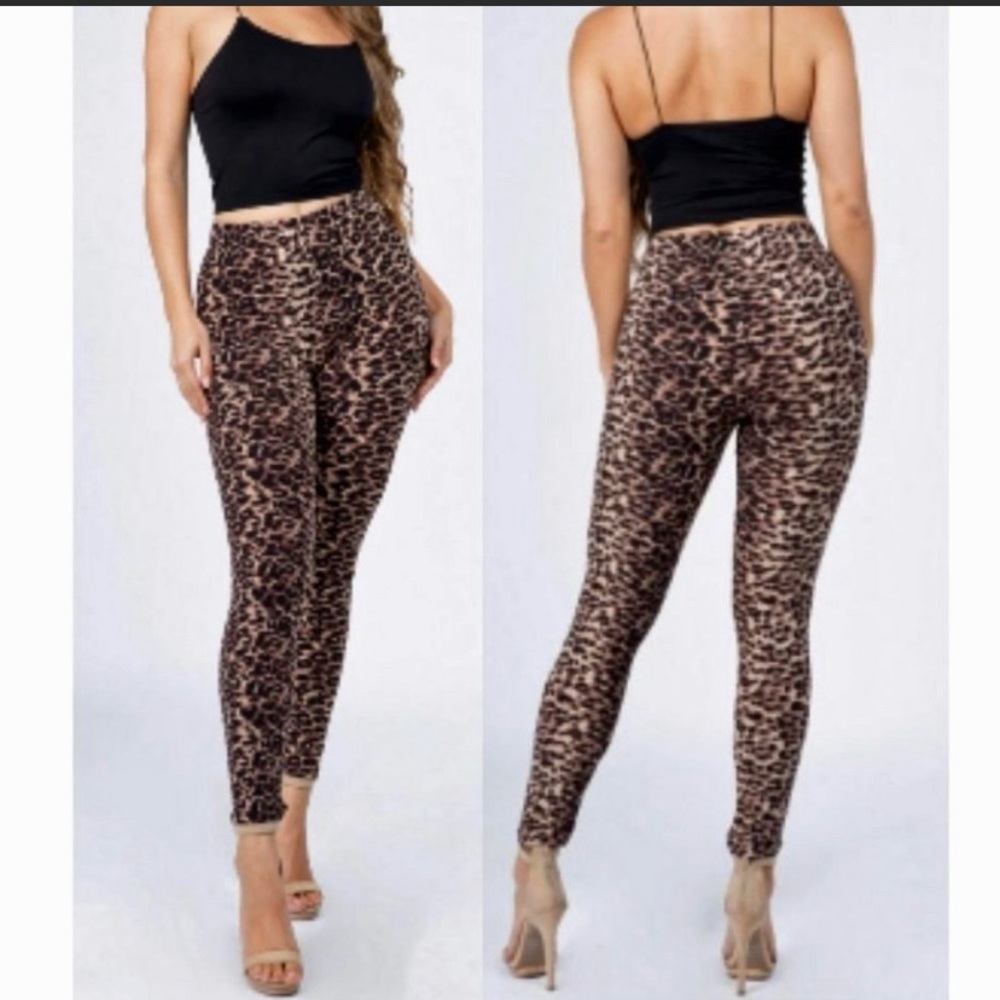 Women’s Classic Cheetah Print Leggins OS